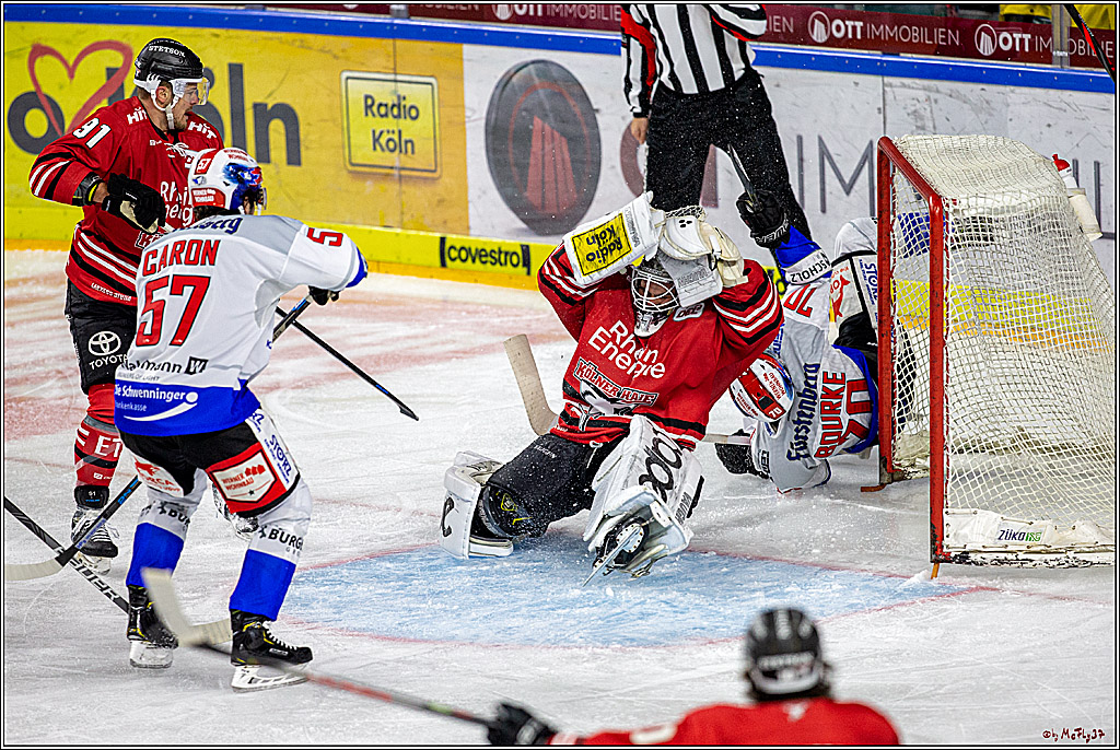 DEL;  Koelner Haie - Schwenninger Wild Wings; Koeln, 20.12.2019